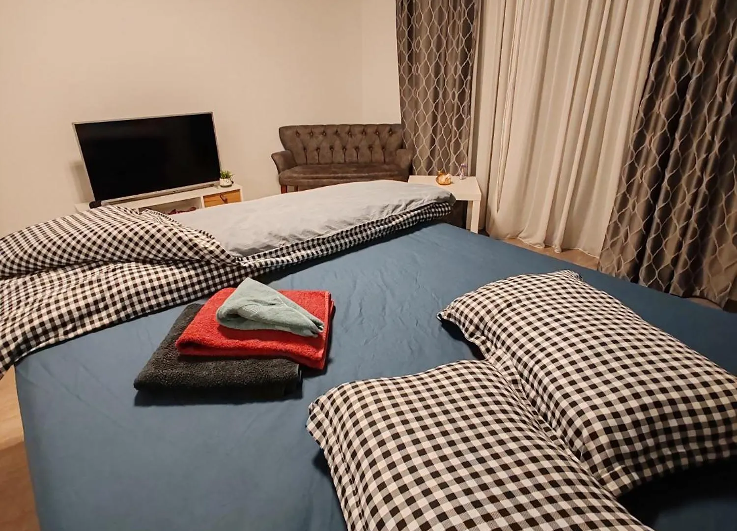 Corporate One Room Pipera Luxury Bukarest